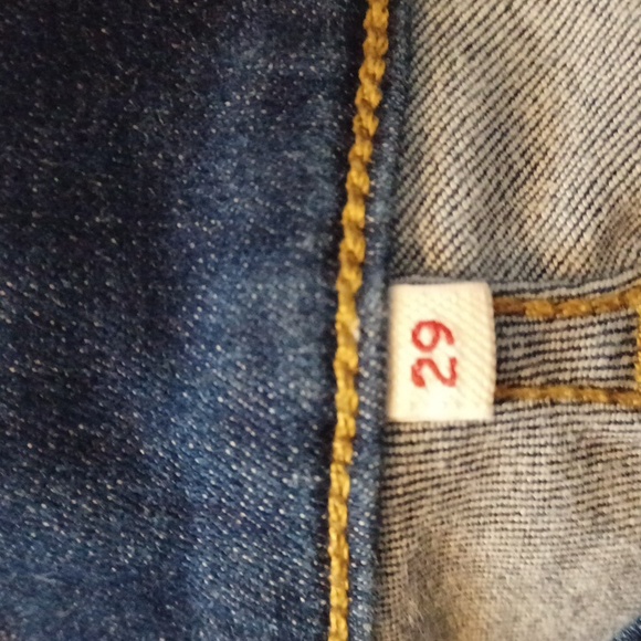 Levis High Rise Ankle Sz.29. L.26.5". R.11" Dark Wash.EUC! - Picture 4 of 11